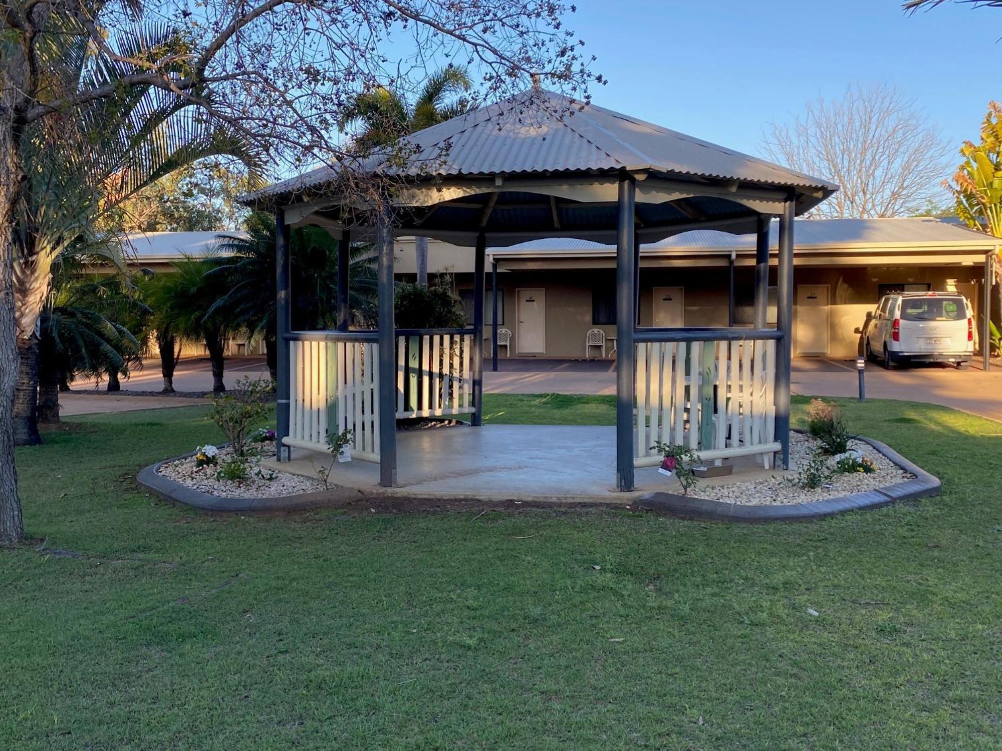 The Palms Motel Chinchilla Exterior foto